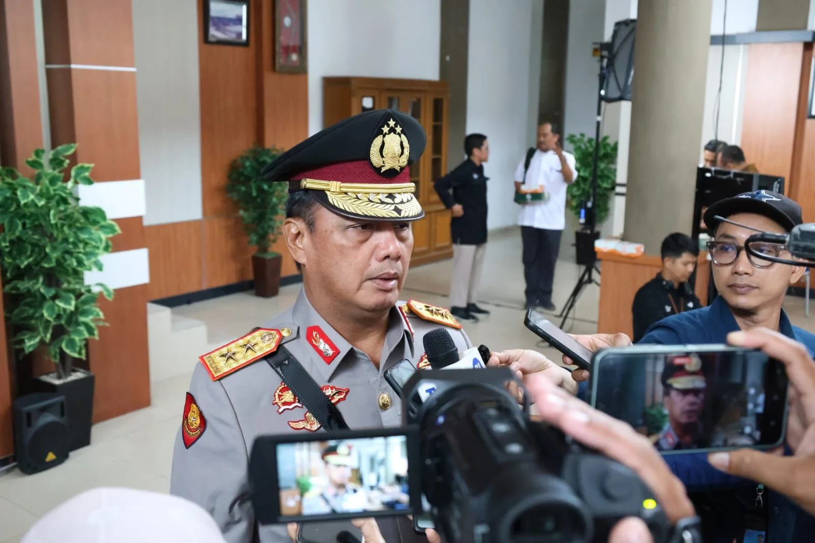 Kapolda Babel Viktor Sihombing Siap Tindak Oknum Aparat yang Backing Tambang Timah Ilegal, IPR Jadi Prioritas