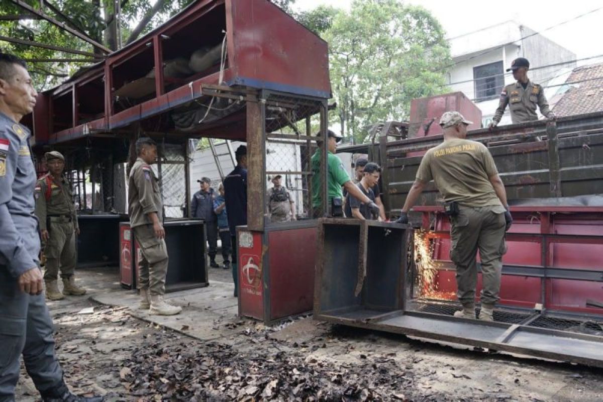 Satpol PP Bandung Perluas Penataan PKL ke Kawasan Strategis, Cicadas Market Jadi Prioritas Sebelum BRT Beroperasi