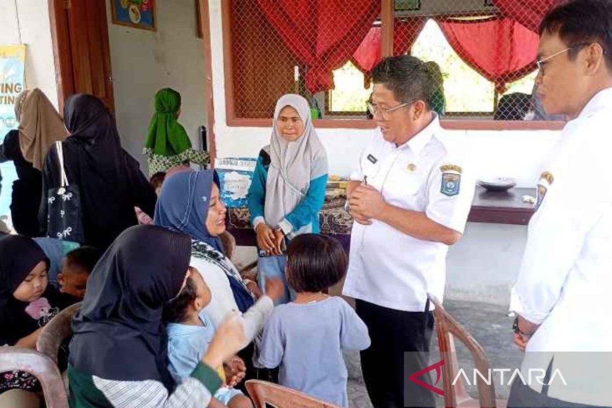 Wabup Bangka Tengah Maksimalkan Posyandu di Setiap Desa untuk Deteksi Dini Kesehatan Warga