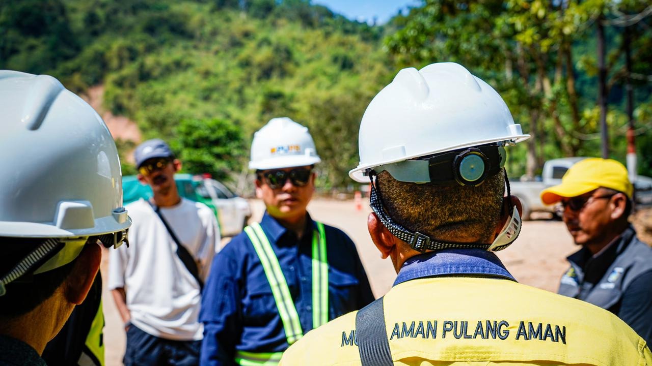 Gubernur NTB Lalu Muhamad Iqbal Inspeksi Proyek Jalan Rp19 Miliar di Sumbawa, Target Rampung Akhir Mei 2026