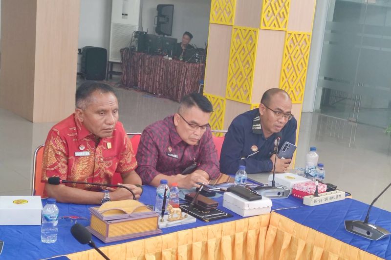 Kemenkum NTT Harmonisasi 3 Rancangan Regulasi Sumba Barat, Termasuk Pembentukan 20 Desa