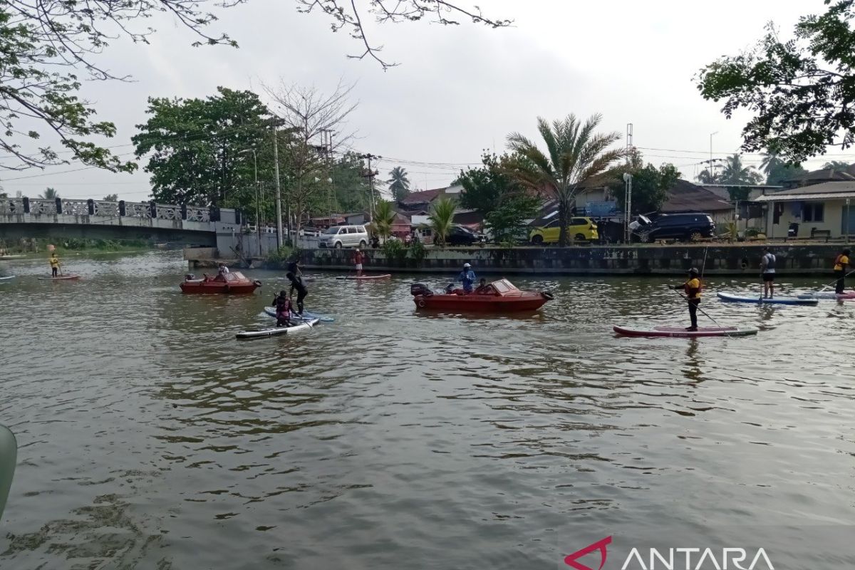 11 Tahun GMSS-SKM Samarinda Rawat Karang Mumus, 23 Pasang Peserta Dayung Pungut Sampah di Hari Sungai Sedunia