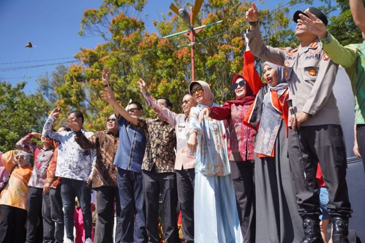 Wali Kota Pontianak Dorong Bakcang Jadi Ikon Kuliner, 1.000 Buah Dibagikan Gratis di Festival 2026