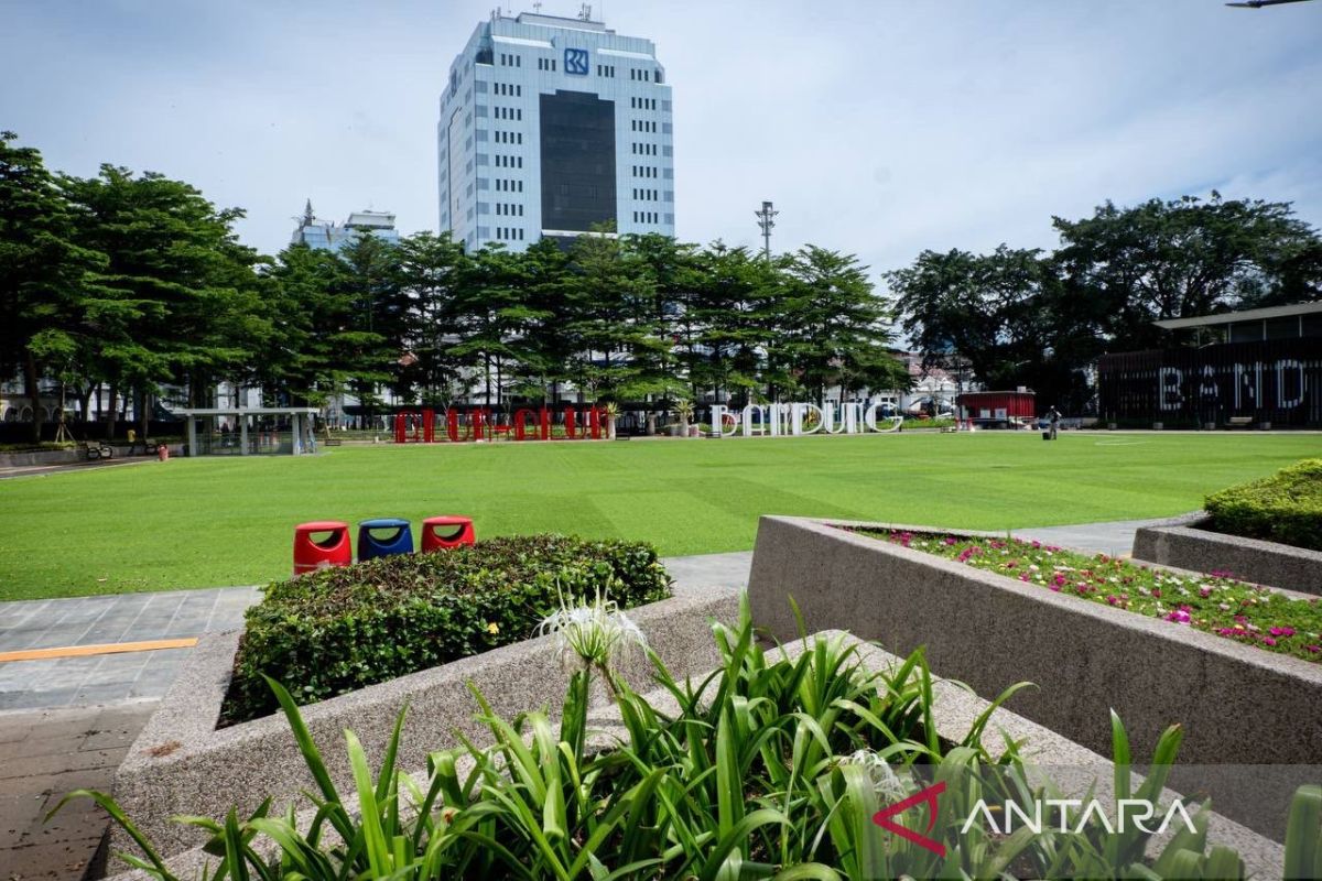 Alun-Alun Bandung Dibuka Kembali 17 Agustus 2026, Wali Kota: Bukan Kompetisi Serius, Semua Seseruan