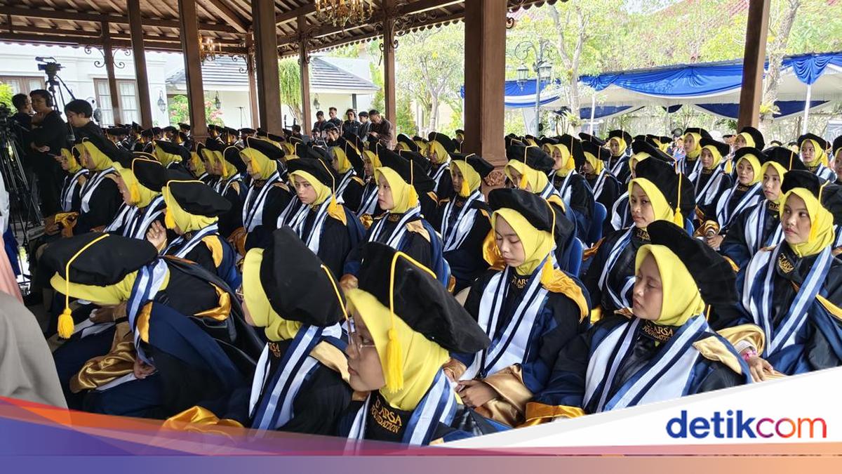 199 Siswa SMA Unggulan CT Arsa Sukoharjo Lulus 100 Persen, 3 Siswa Tembus Kampus Luar Negeri