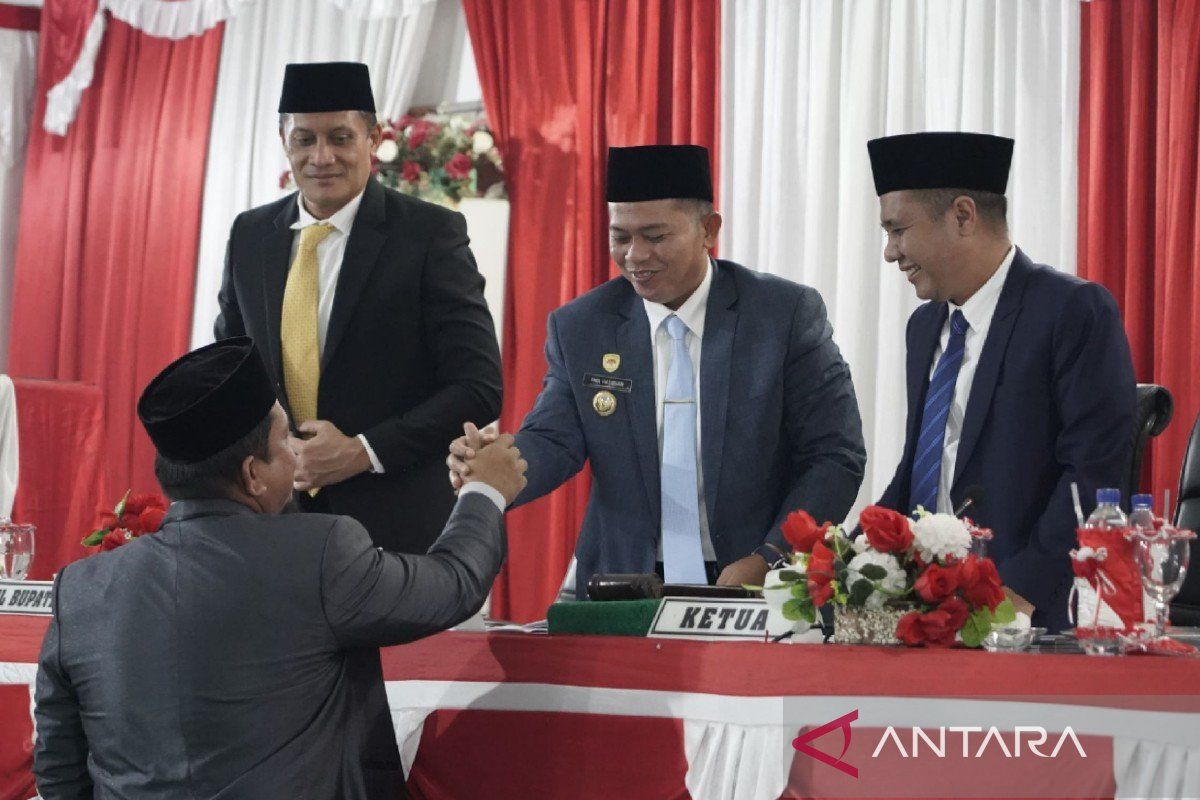DPRD Padang Lawas Sahkan Ranperda Pertanggungjawaban APBD 2025, Bupati Tekankan Perbaikan Tata Kelola Keuangan