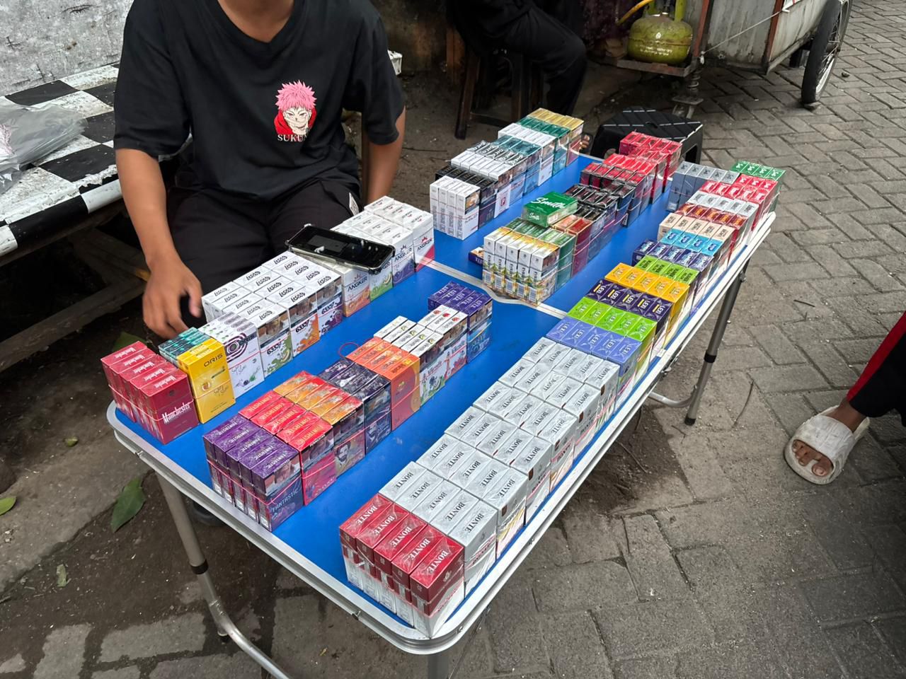 Marak Rokok Ilegal di Kota Tangerang, Polisi Masih Menunggu Laporan Warga untuk Bertindak