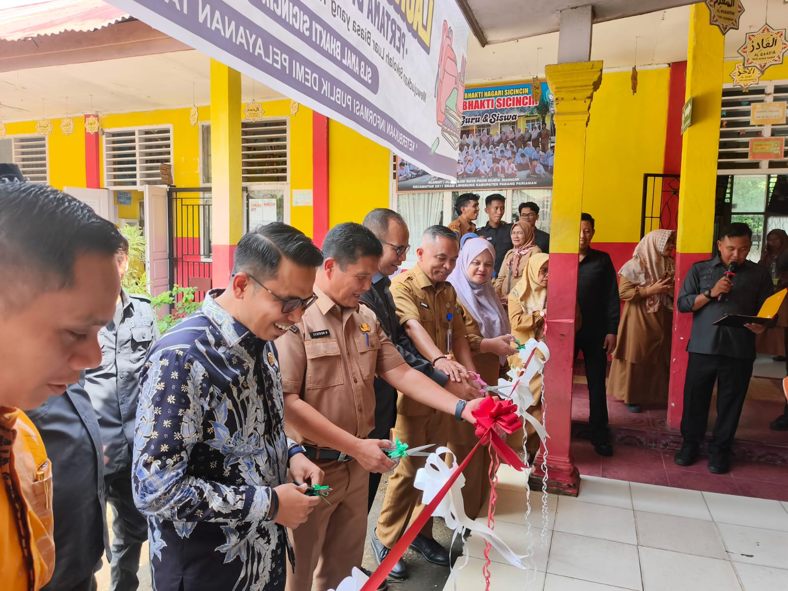 Bawaslu Padang Pariaman Resmikan PPID Pertama di SLB Se-Sumbar, Wujudkan Sekolah Transparan dan Antikorupsi