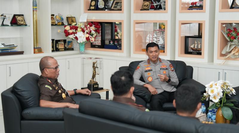 Kapolda Sultra Irjen Himawan Bayu Aji Kunjungi Kejati Sultra, Sepakat Perkuat Sinergi Penegakan Hukum