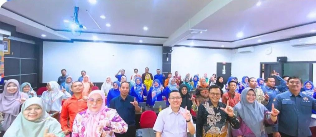 Universitas Dehasen Bengkulu Bekali Dosen Teknik Menulis Buku Ajar Standar Penerbit Nasional dan Internasional
