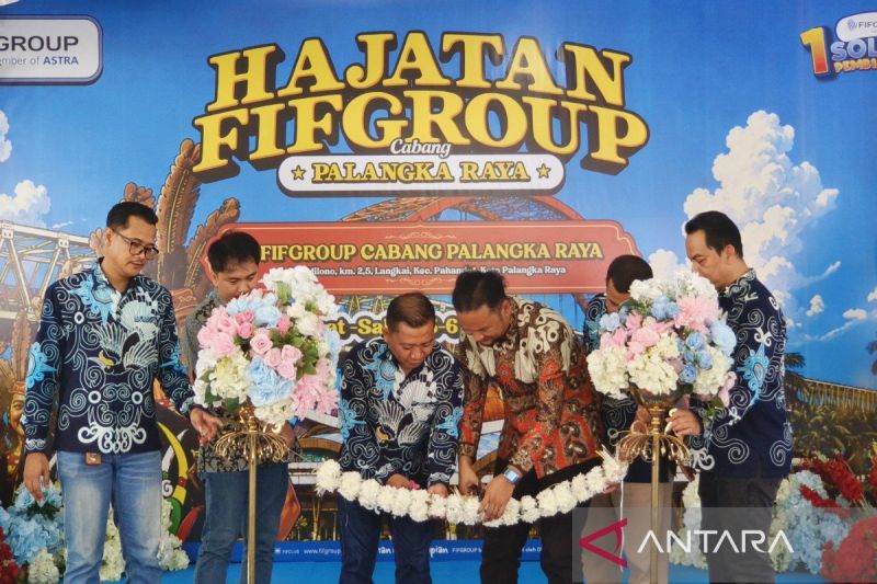 FIF Group Gelar Hajatan di Palangka Raya, Hadirkan Diskon Angsuran hingga Rp 3 Juta dan Bantuan Sosial