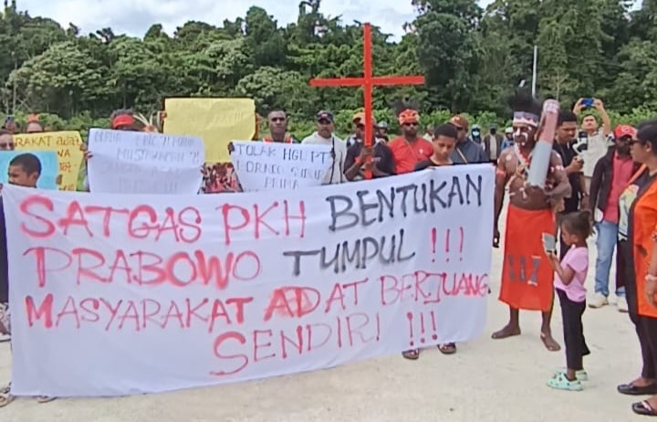 Marga Ateta di Teluk Bintuni Desak BPN Buka Nama Pemberi Rekomendasi 32 Ribu Hektare Hutan Adat untuk HGU Sawit