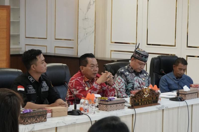 Pemkab Kapuas Percepat Elektrifikasi Desa Barunang, Siapkan Langkah Pembebasan Lahan dan PPKH