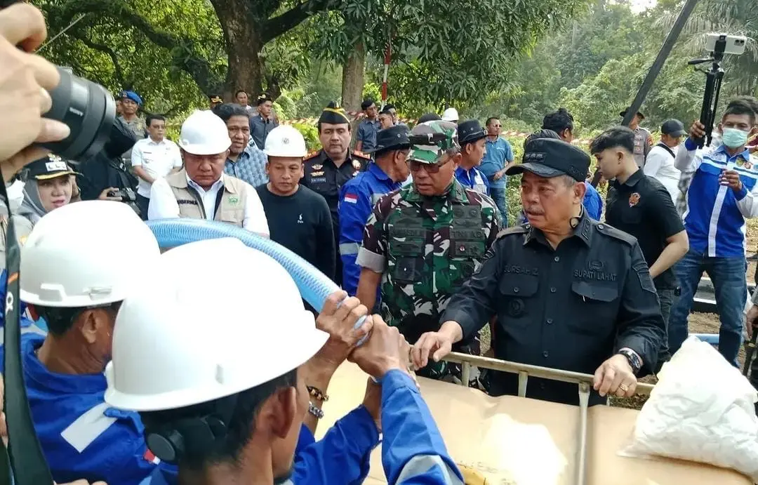 500 Sumur Tua di Lahat Kini Bisa Dikelola Legal, Bupati Sebut Potensi Tambah PAD dan Serap Tenaga Kerja