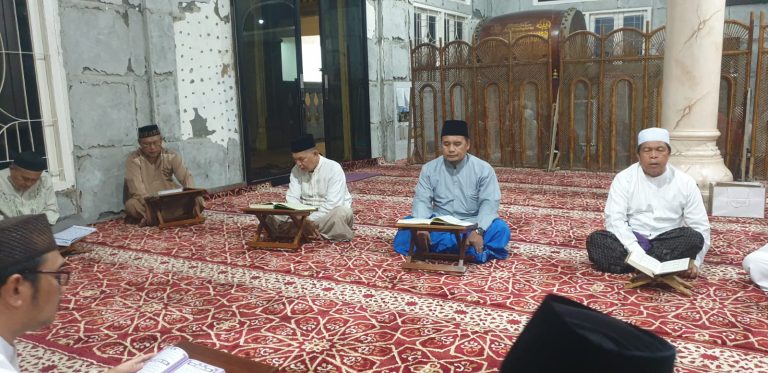 60 Jamaah Masjid Al-Muhajirin BSI Palembang Khatamkan Al-Qur’an, Pengurus Canangkan Program One Day One Juz