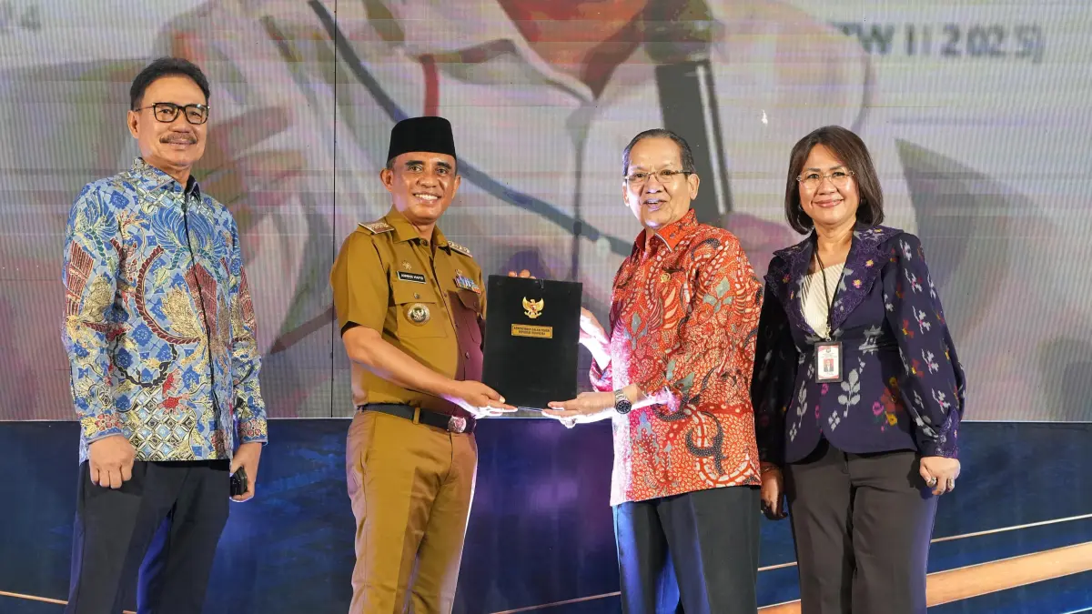 Gubernur Sulteng Anwar Hafid Dorong Produk Hukum Daerah Jadi Mesin Penggerak Ekonomi dan Investasi