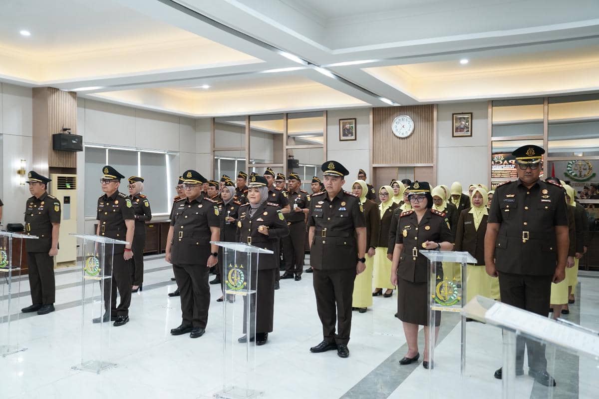 Rotasi Besar di Kejati Lampung: 6 Pejabat Dilantik, Tjakra Suyana Eka Putra Jabat Wakajati