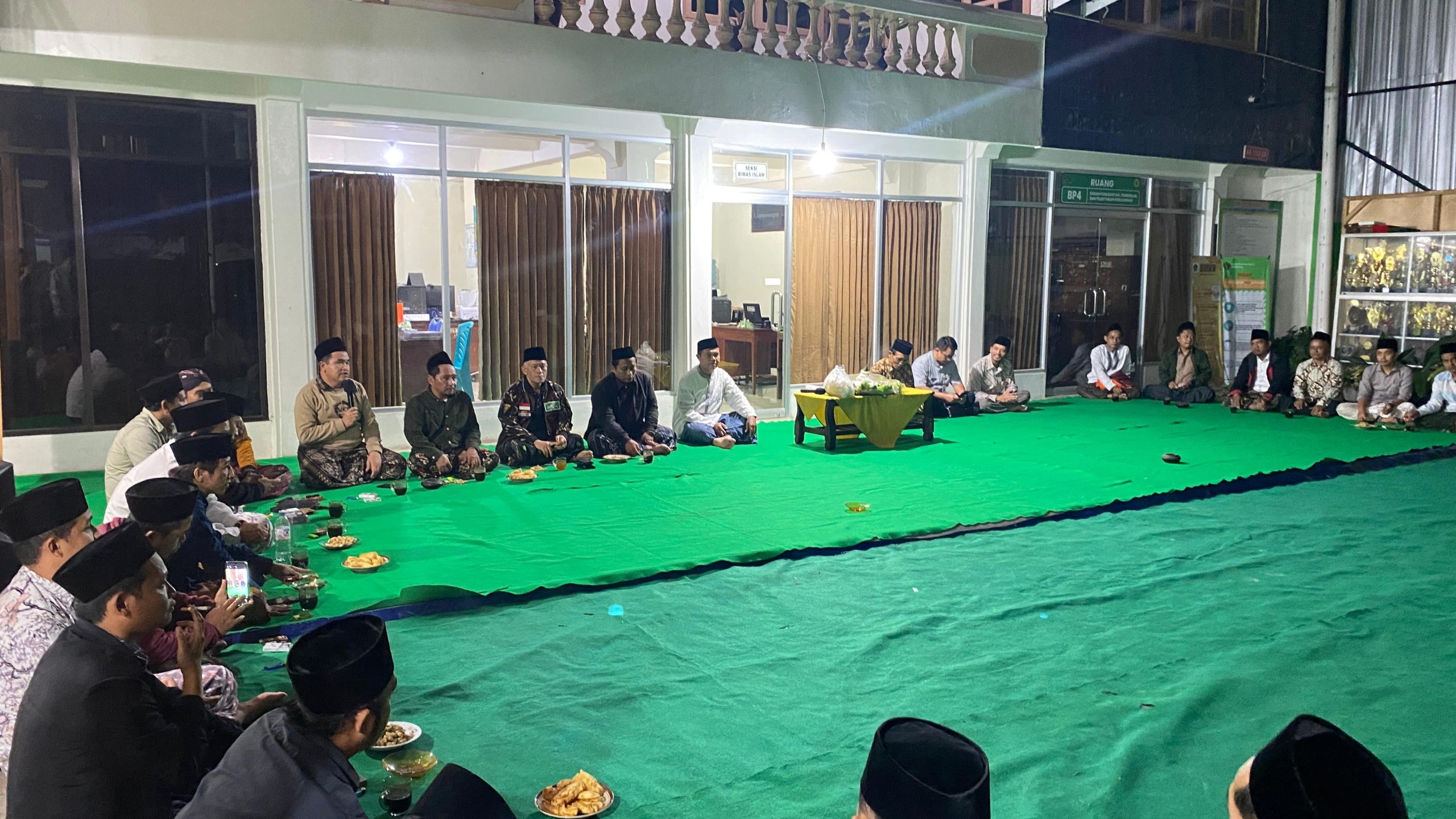 Kemenag Kebumen Ajak Kiai dan Gus Ngopi Bareng, Bahas Standar Pengelolaan Pesantren hingga Pencegahan Bullying