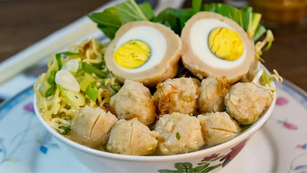 Rating 4,9 di Google Maps, Warung Mie Ayam dan Bakso di Bogor Ini Jadi Buruan Pecinta Kuliner