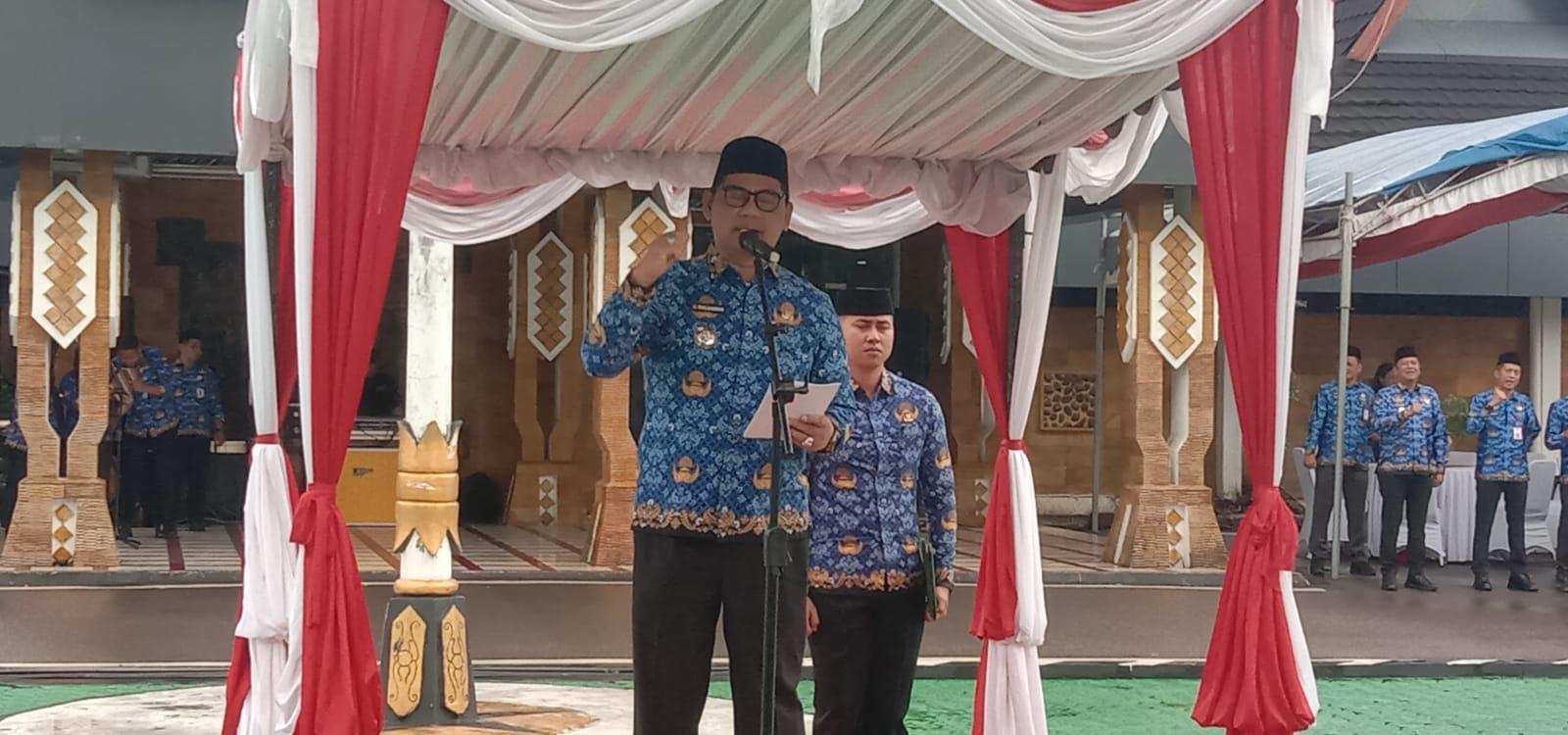 Bupati Barito Utara H Shalahuddin Pimpin Apel Gabungan, Tegaskan Disiplin ASN dan Penguatan Tata Kelola Arsip
