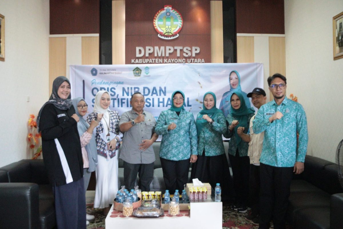 TP PKK Kalbar dan Pemkab Kayong Utara Buka Layanan Gratis Sertifikat Halal, NIB, dan QRIS untuk Pelaku UMKM
