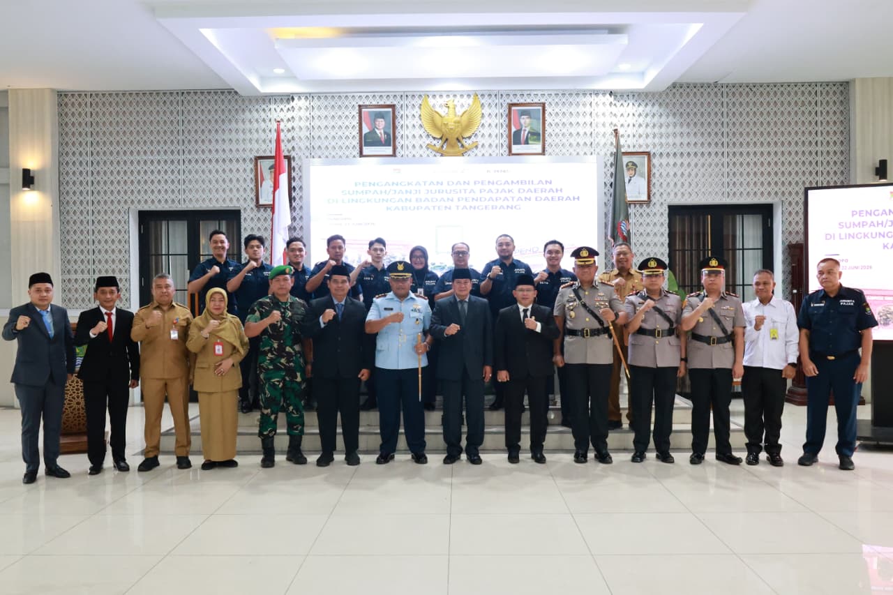 Bupati Tangerang Lantik 10 Jurusita Pajak Daerah, Minta Tugas Diemban Humanis dan Profesional