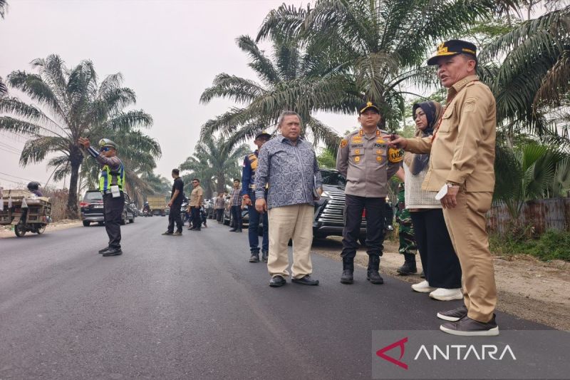 Gubernur Kalteng Sebut Jalan Sampit-Ujung Pandaran 84,53 Km Kondisi Mantap, Minta Kendaraan Berlebih Tonase Ditindak