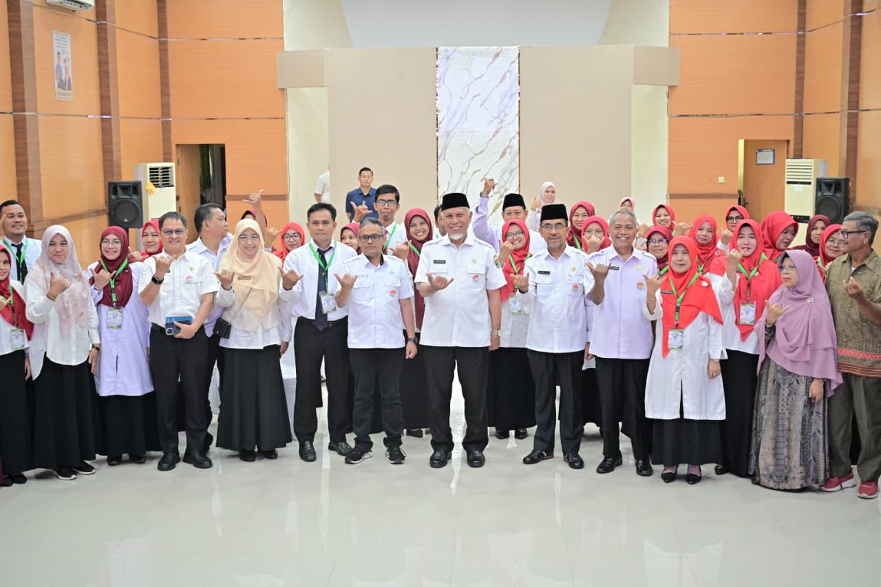 Gubernur Sumbar Mahyeldi Dorong 30 Pejabat Fungsional ASN Kuasai Penulisan Ilmiah Lewat Pelatihan di BPSDM