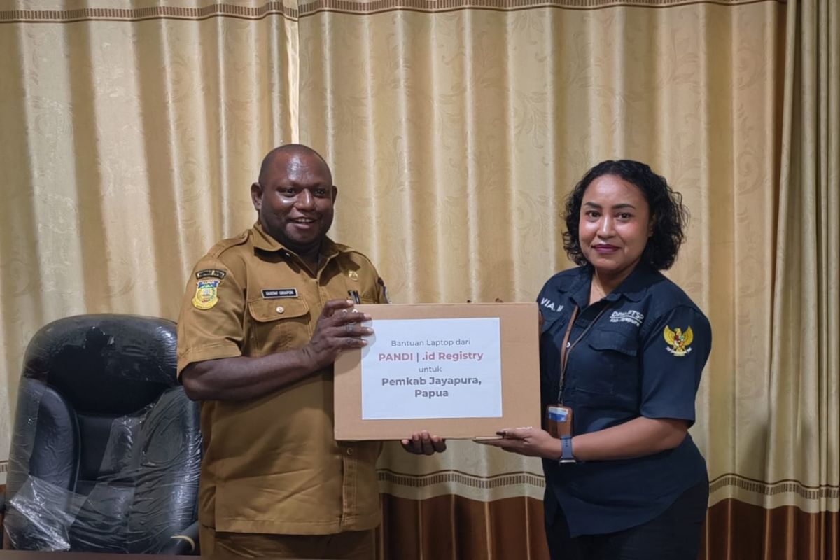 Pemkab Jayapura Terima Bantuan Starlink dari Perusahaan, Perkuat Pelayanan Perizinan di Daerah Terpencil
