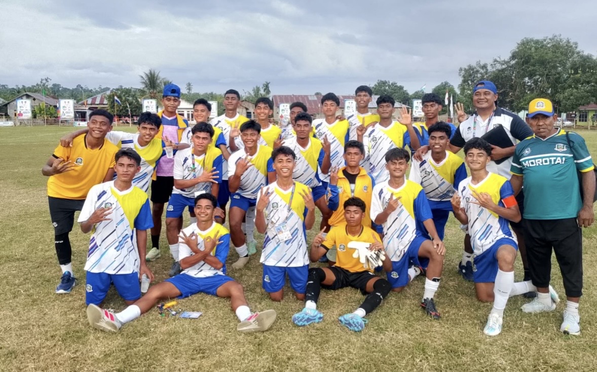 Tim Sepak Bola Tuan Rumah Morotai Gilas Taliabu 5-0 di Popda Malut, Optimis Juara Grup