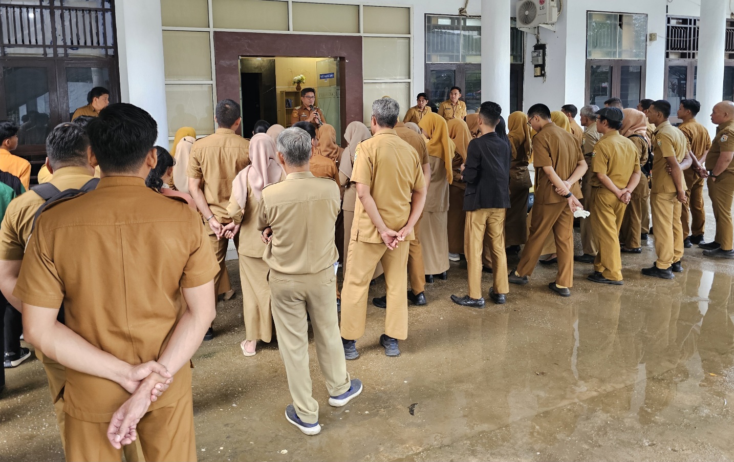 Disiplin ASN Dinas Pariwisata Sultra Diperketat, Apel Sore Jadi Rutinitas Evaluasi Kerja Harian