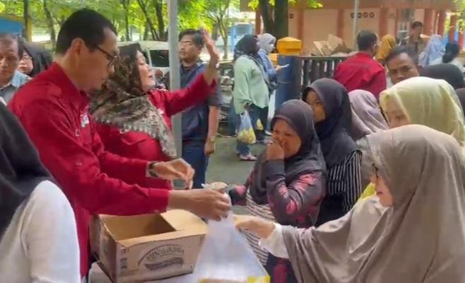 Antusiasme Warga Melonjak, Stok Minyak Goreng di Pasar Murah Tanjungpinang Ditambah Jadi 180 Dus