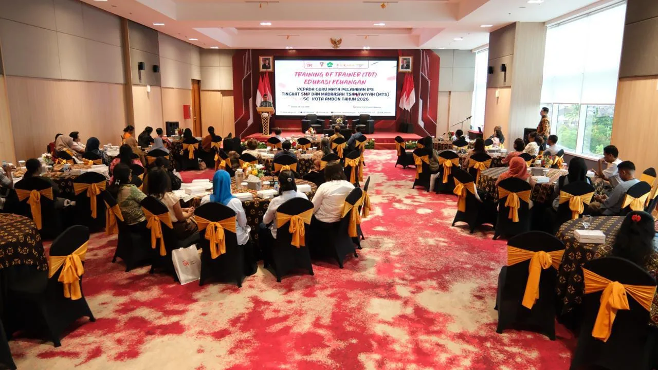 OJK Maluku Latih 45 Guru SMP dan MTs di Ambon Jadi Duta Literasi Keuangan untuk Lawan Penipuan Finansial