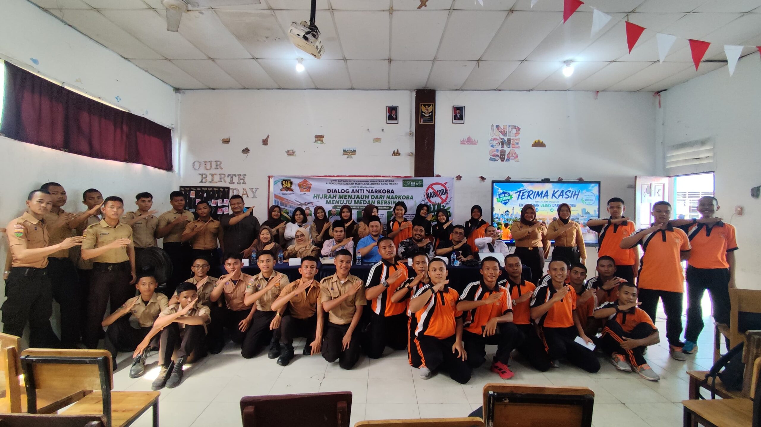 Satgas Anti Narkoba Sumut dan Mathla’ul Anwar Gelar Dialog di SMK Penerbangan Medan, Serukan Hijrah dari Narkoba
