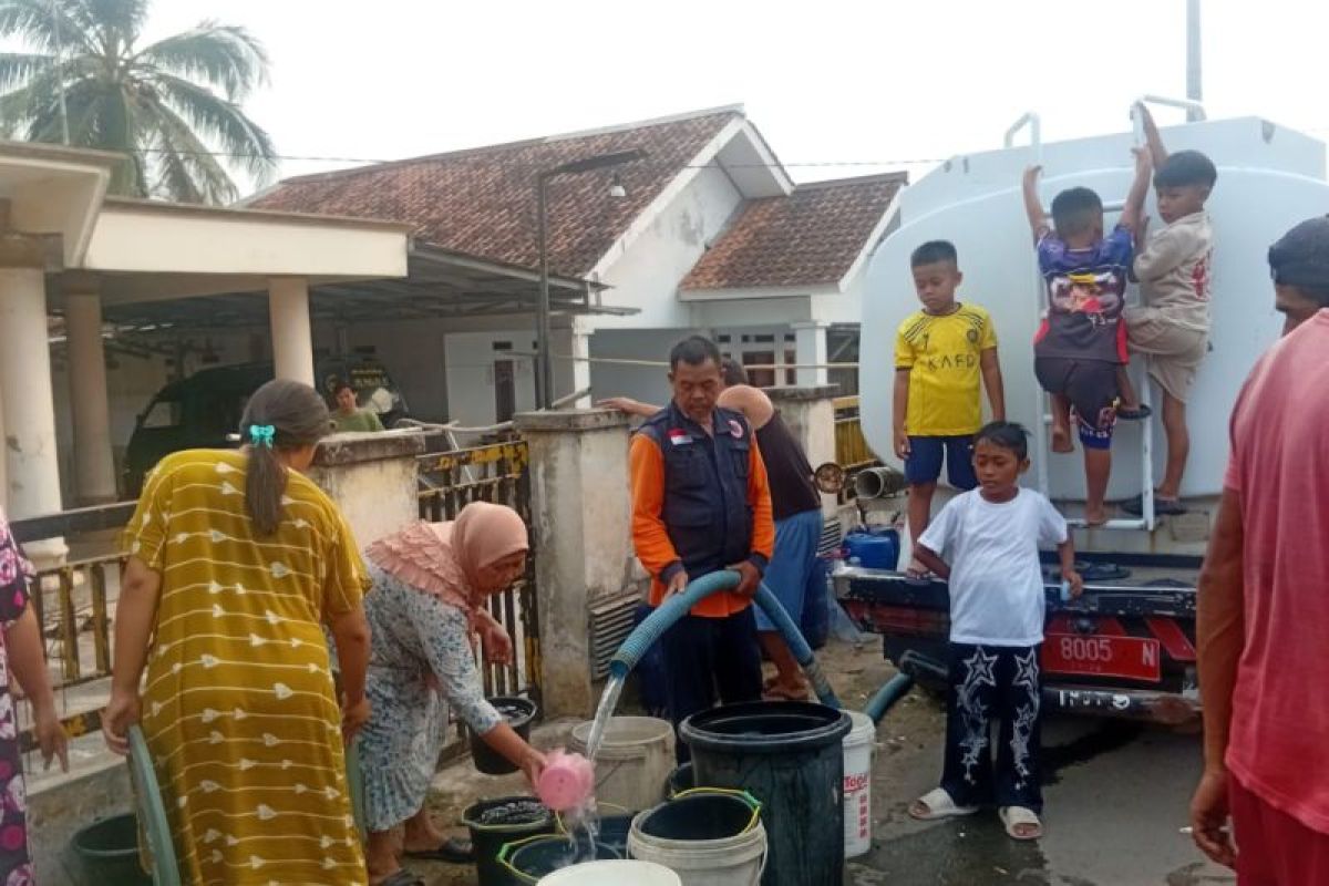 BPBD Lebak Tetapkan Siaga Darurat Kekeringan, 153.000 Liter Air Bersih Disalurkan untuk 7.000 Kepala Keluarga