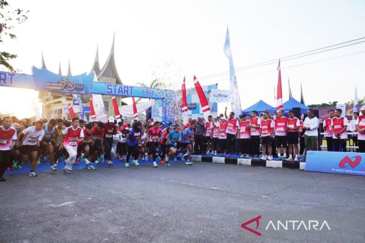 Bhayangkara Fun Run 2026 Polres Padang Panjang Diikuti 1.234 Pelari, Wali Kota Sebut Dorong Ekonomi Daerah