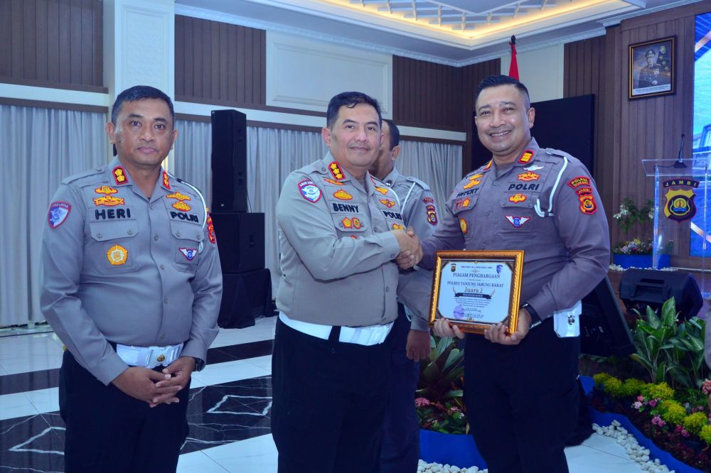 Satlantas Polres Tanjab Barat Raih Juara II Program Polantas Karib di Rakernis Polda Jambi, Ini Komitmennya
