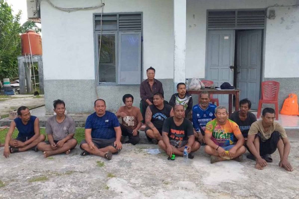 13 ABK Asing Diamankan di Perairan Simeulue Cut, Kapal Diduga dari Thailand Kosong Saat Ditemukan