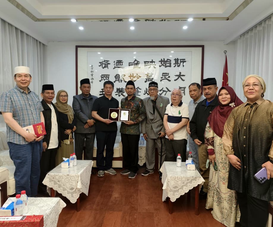 Rektor UIN Sumut dan 12 Tokoh Agama Kunjungi Xinjiang, Pelajari Pusat Komunitas Muslim Terbesar di Tiongkok