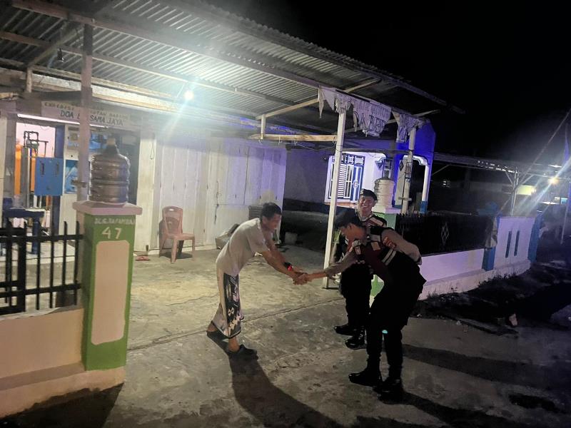 Polres Tojo Una-Una Gencarkan Patroli Dialogis dan KRYD untuk Jaga Kamtibmas, Personel Sambangi Pemukiman Warga