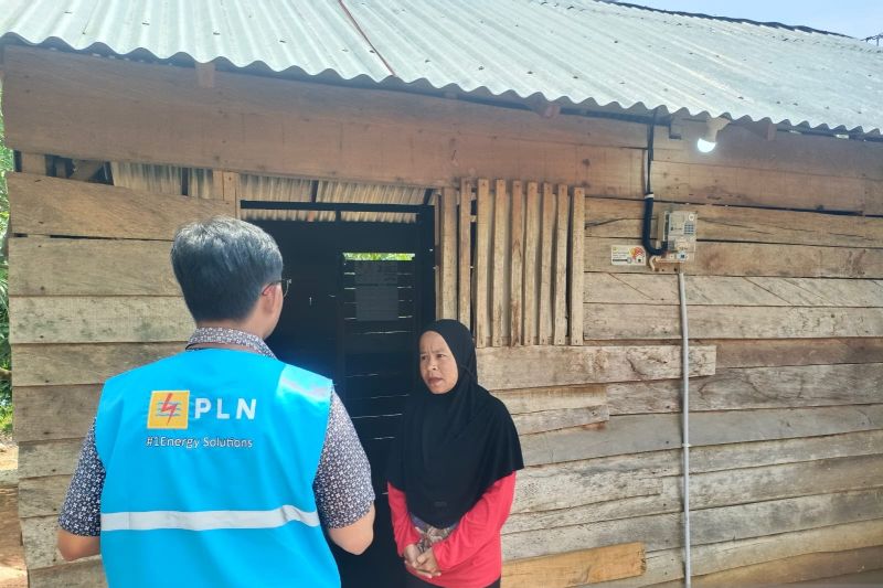PLN Alokasikan Rp500 Miliar Listriki Hampir 300 Lokasi di Sulawesi Tengah Sepanjang 2026