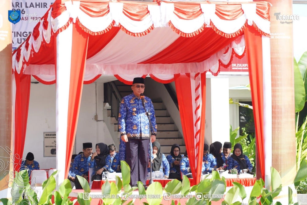 Wali Kota Ternate Pimpin Upacara Hari Lahir Pancasila 2026 Sekaligus Lepas Kontingen PORPROV V, 150 Atlet Siap Berlaga