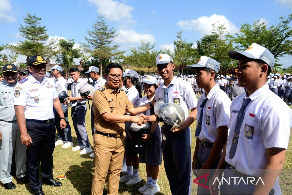 Pemkab Badung Tanamkan Budaya Tertib Lalu Lintas ke Pelajar Lewat Hari Perhubungan Nasional ke-55