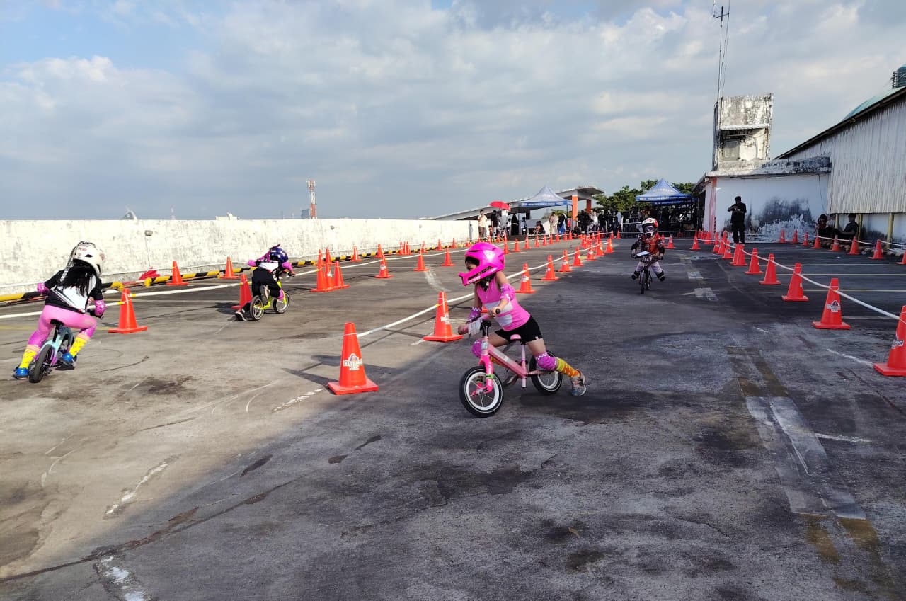 95 Atlet Balance Bike Makassar Ikuti Pushbike Race di Mall Ratu Indah, Jadi Bagian Pekan Olahraga NIPAH 2026