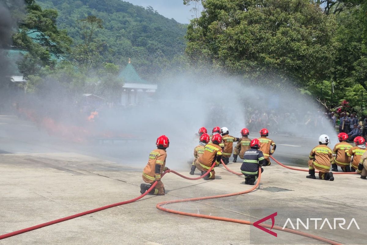 Disdamkarmat Kabupaten Bandung Siagakan Personel Antisipasi Lonjakan Kebakaran Saat Puncak Kemarau, 16 Kejadian Terjadi Sejak Awal Tahun