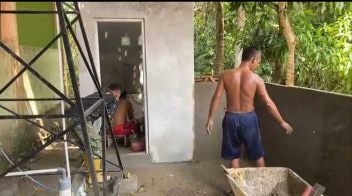 Gotong Royong Bangun MCK di Desa Lubuk Tampang Lahat, Satgas TMMD dan Warga Kerja Keras Demi Sanitasi Layak