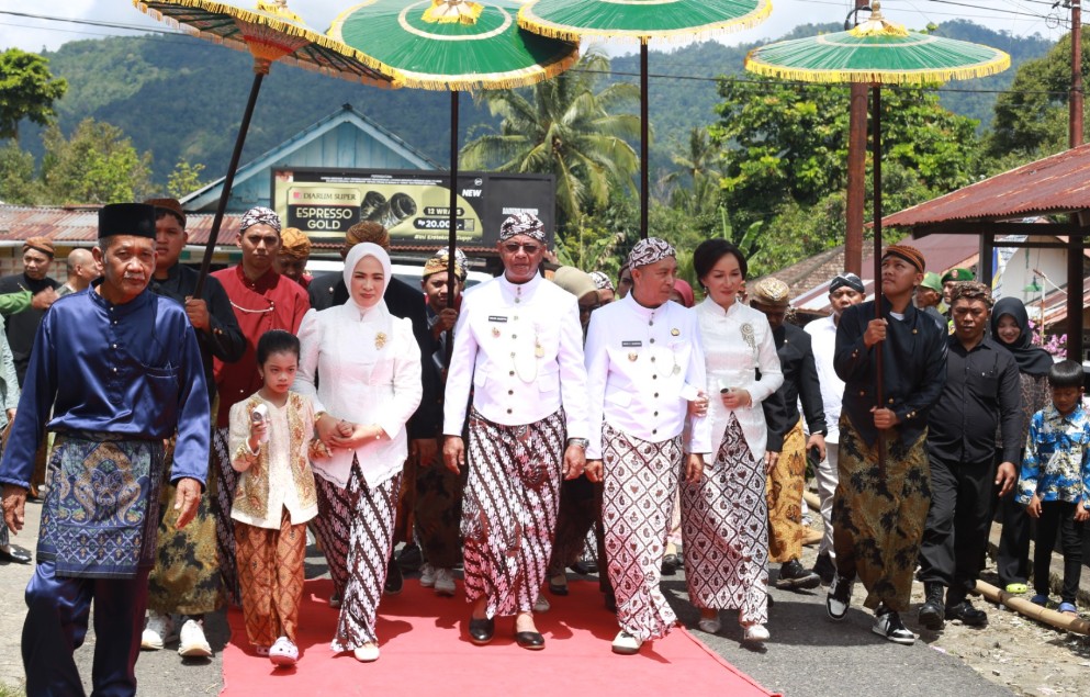 Bupati Boltim Tutup Java Culture Fest 2026, UMKM dan Pasar Kangen Dorong Ekonomi Warga