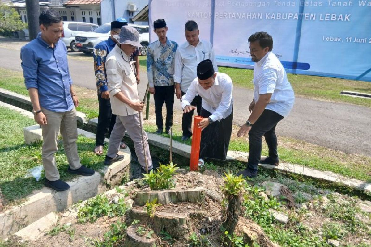 Kemenag Lebak Luncurkan Gerakan Pemasangan Tanda Batas Tanah Wakaf, Targetkan Tiga Titik Pusat Penataan