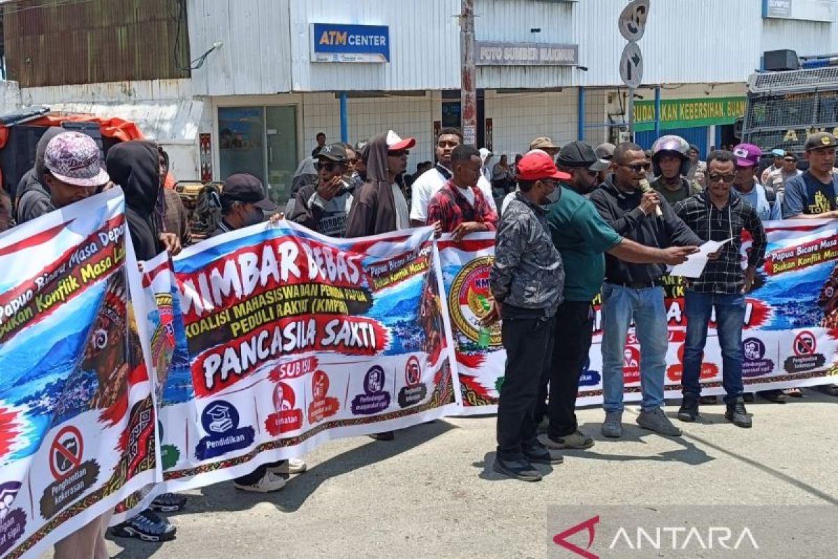 KMP3R Ajak Mahasiswa dan Pemuda Papua Perkuat Persatuan Lewat Kegiatan Positif