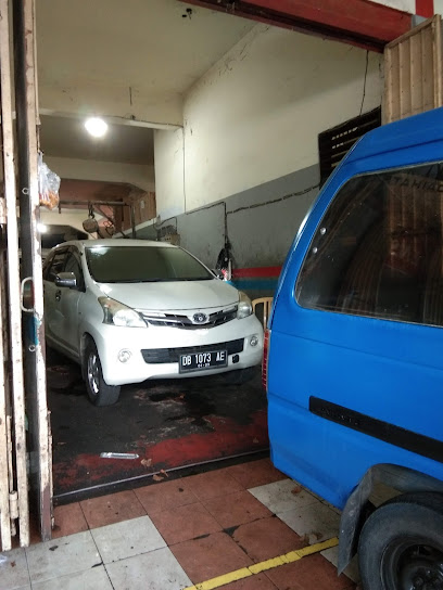 Waspada AC Mobil Tiba-Tiba Tak Dingin? Ini Dia Daftar Servis AC Mobil Manado Terbaik 2026